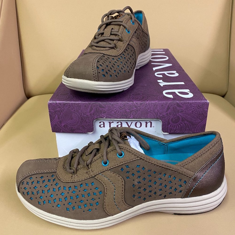 Aravon Women's Betty-AR Oxford Lace Up Sneakers - Picture 7 of 8